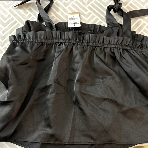 Express Ruffle Cropped Cami Black - size Small NWT - Picture 5 of 5